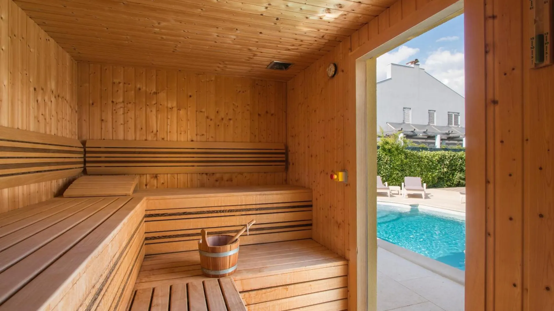 Villa Happy Fazana 0*,  Croatia